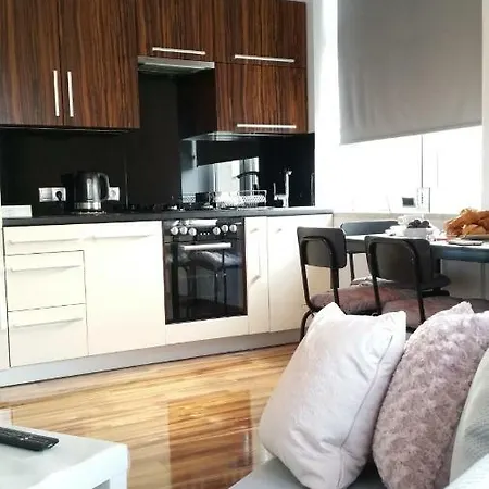 Apartamento Royals Flower Iii